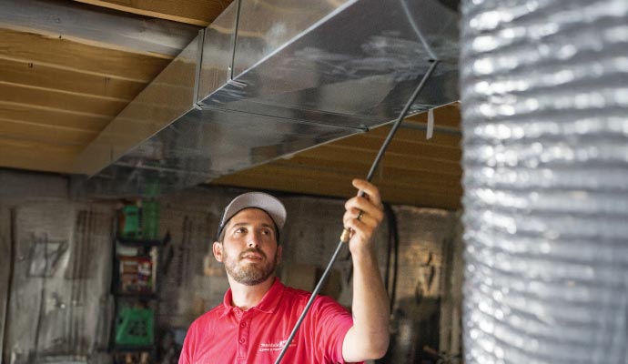 Metallic ductwork cleaning
