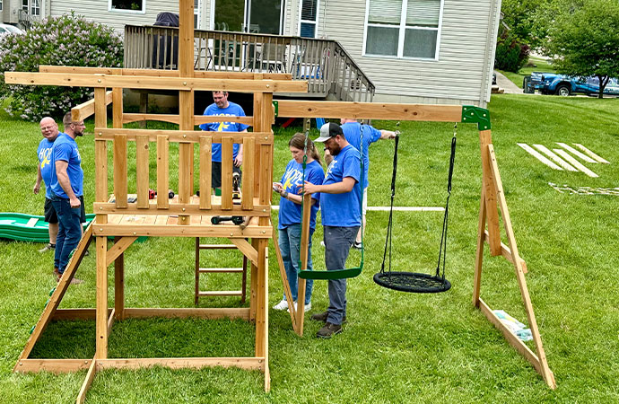 roc-solid-core-swing-set-build.jpg