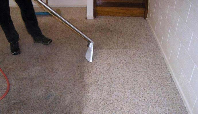 Carpet cleaning using low moisture method for faster drying