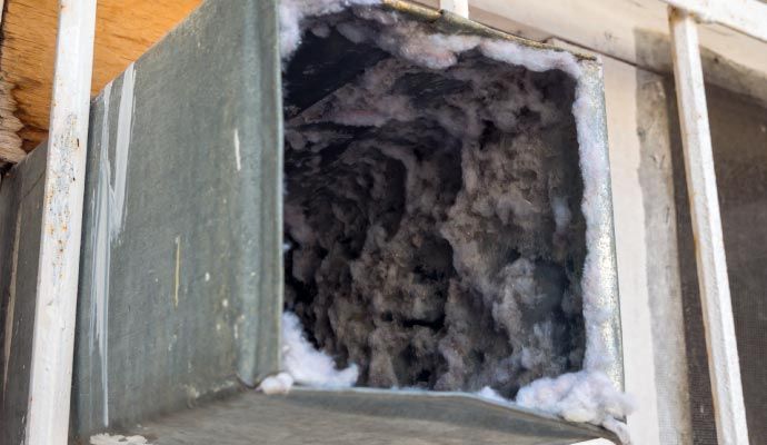 Dirty duct pipe
