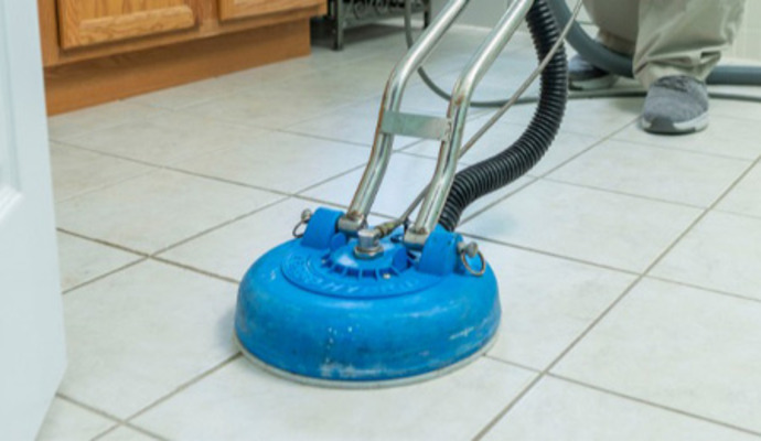 Cleaning floor use equipment 