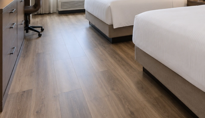 Clean laminate floor