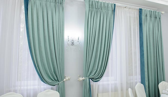Professional On-Site Drapery Cleaning in Cincinnati & Dayton