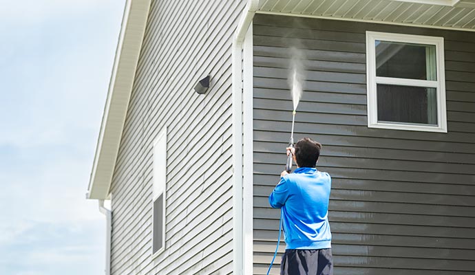 Residential area soft washing service