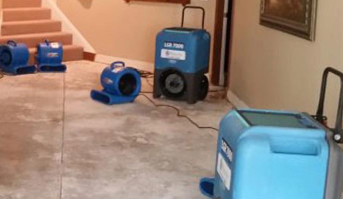 water damage restoration and clean up process