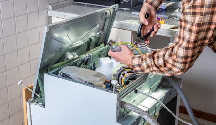 Washing Machine Line Break Repairs in Cincinnati | Teasdale Fenton