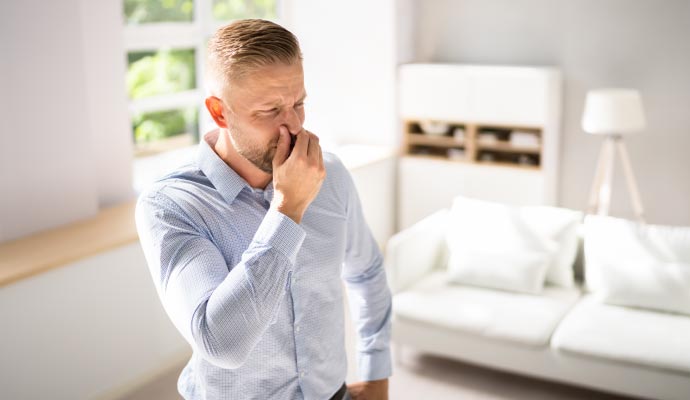 Smoke odor in a room